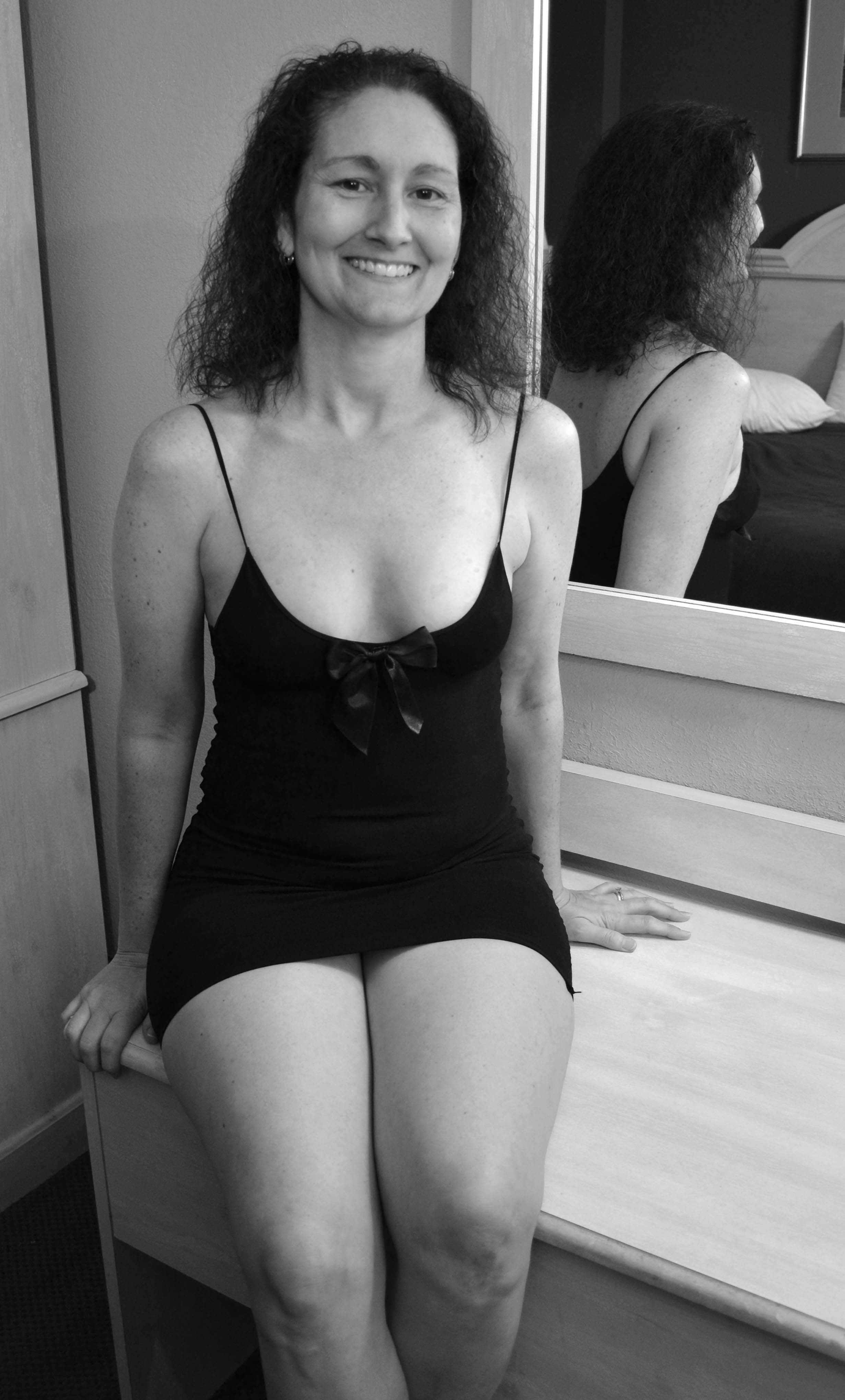 Deauxma stockings mature pornstars