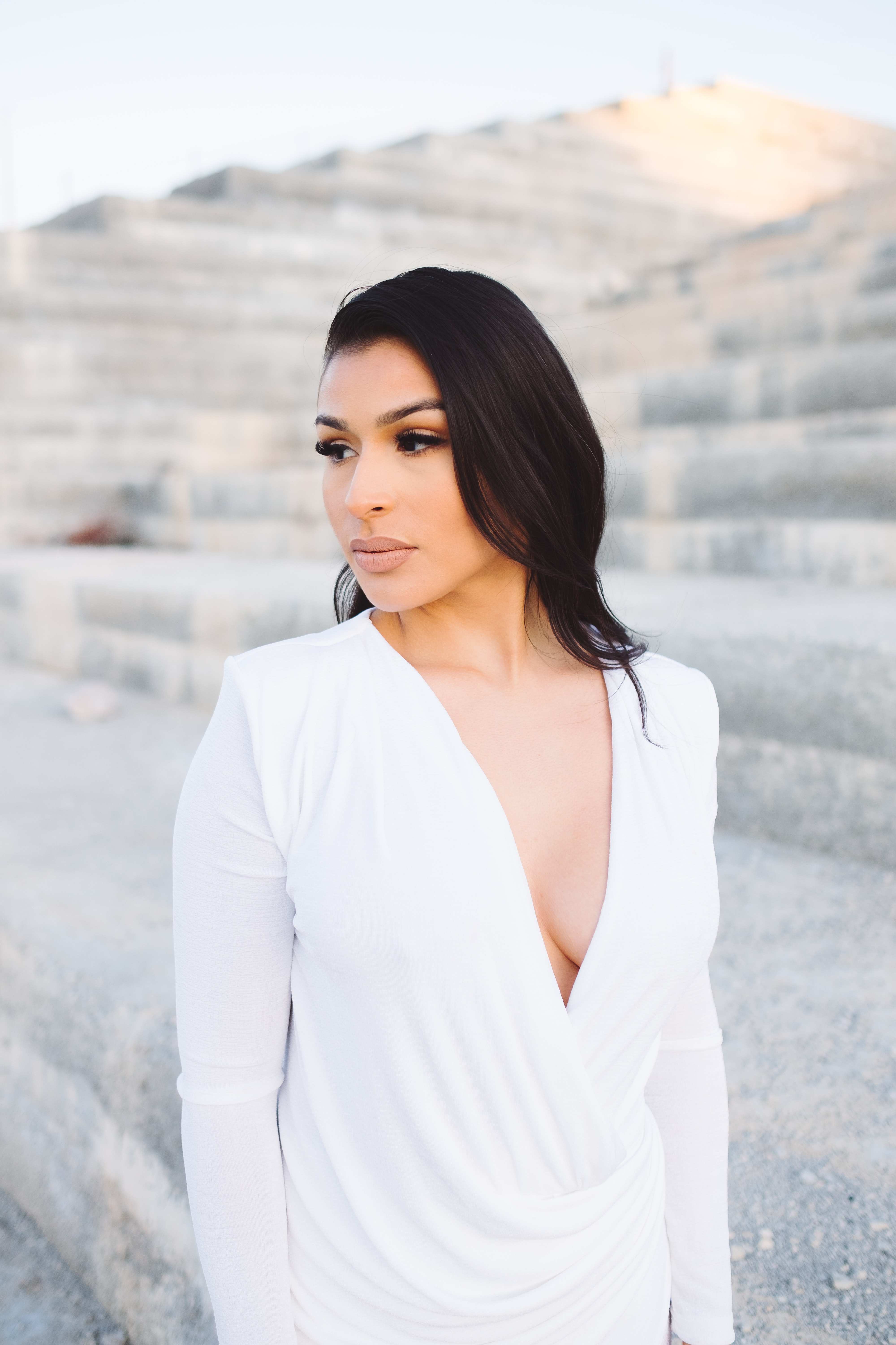 Fin - Beautiful women