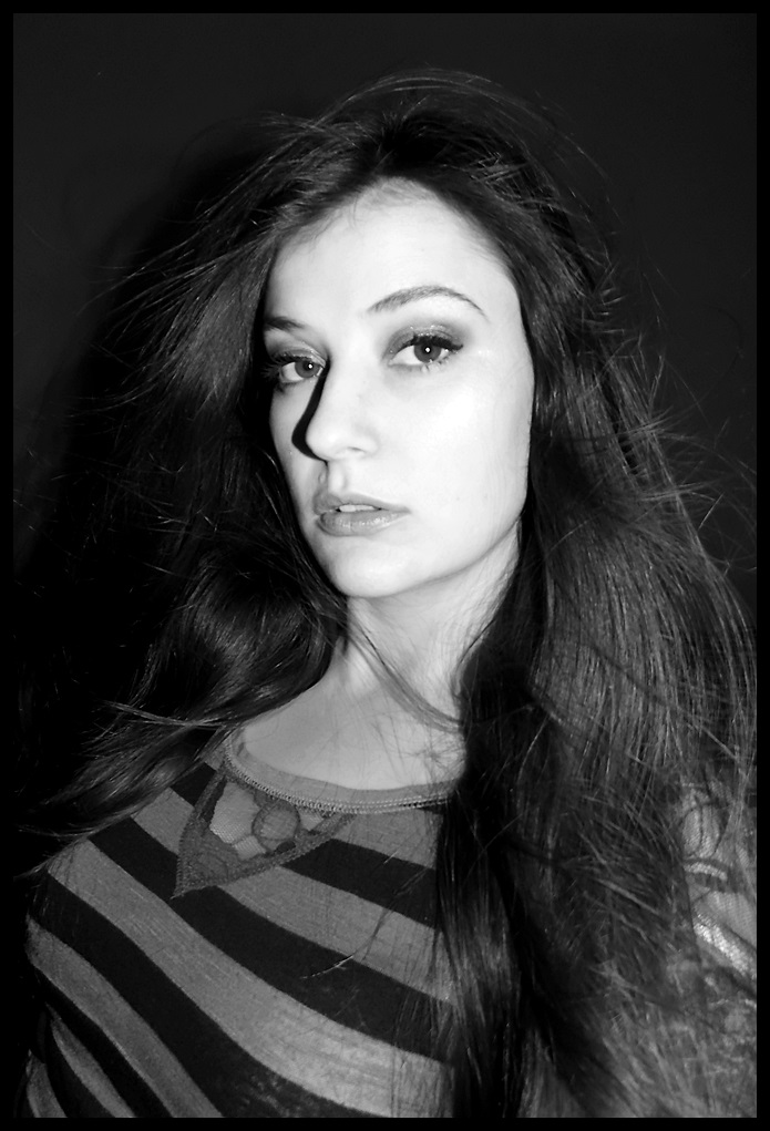 Luna Lily - Smolder ~ 2017